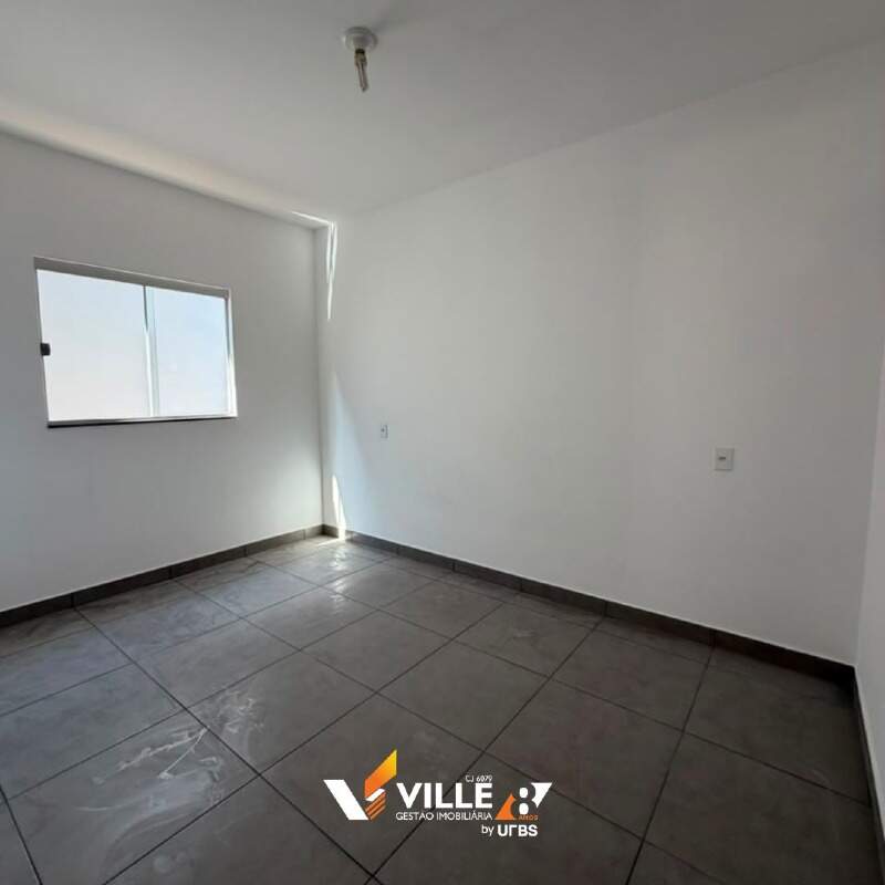 Casa à venda no Fenícia : 