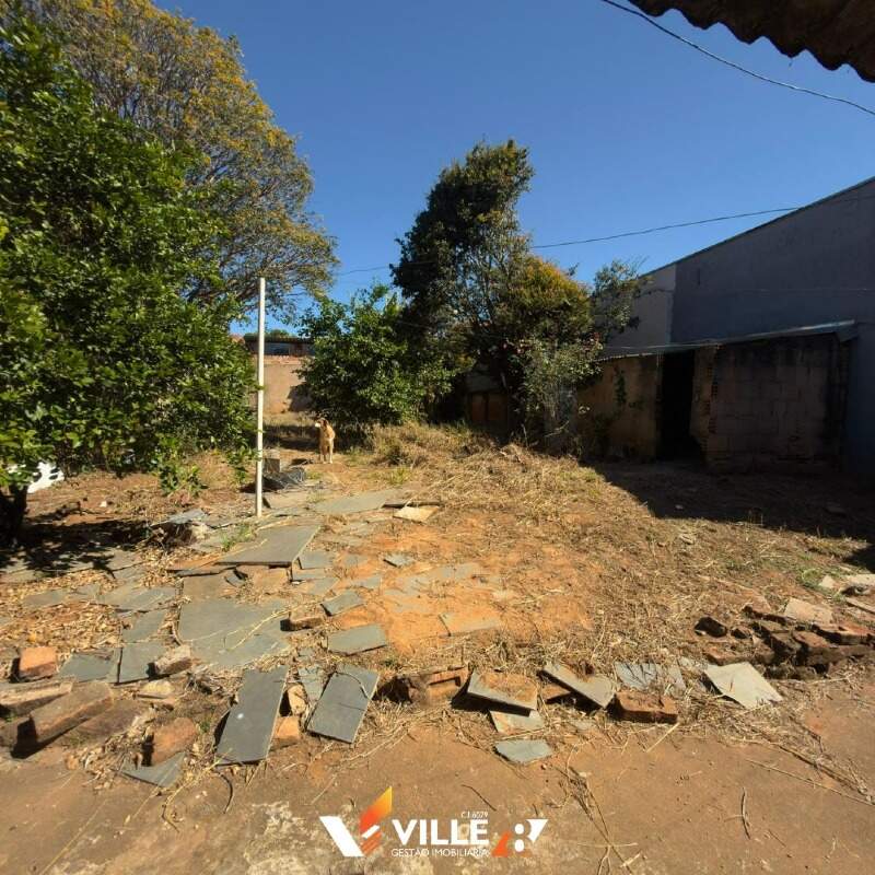 Casa à venda no Centro: 