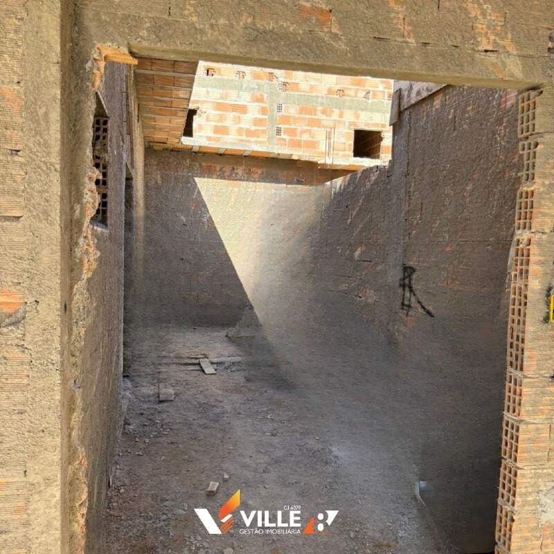 Casa à venda no Vila Universitária: 