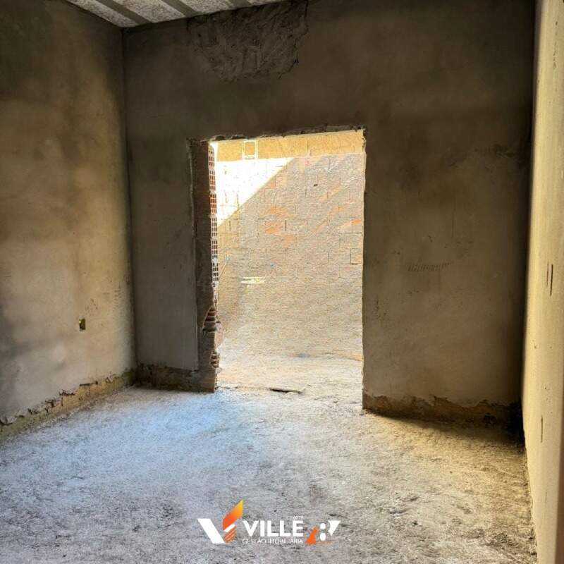 Casa à venda no Vila Universitária: 