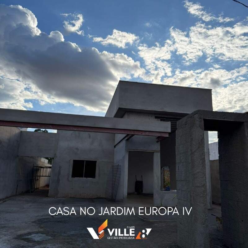 Casa à venda no Jardim Europa IV: 