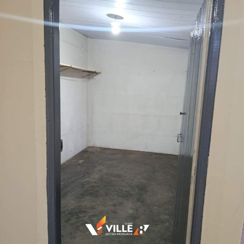 Casa à venda no Centro: 