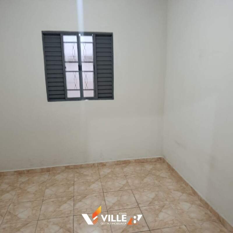 Casa à venda no Centro: 