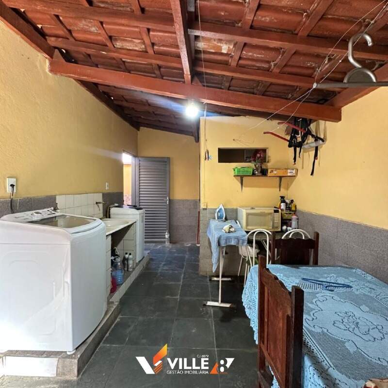 Casa à venda no Bom Jesus: 