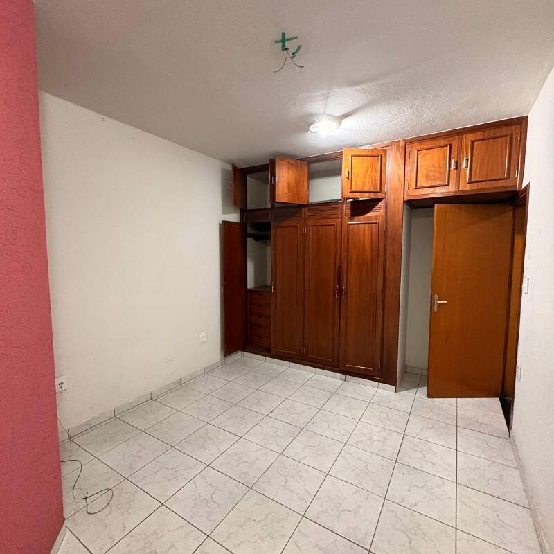 Casa para aluguel no Vila Fertiza: 