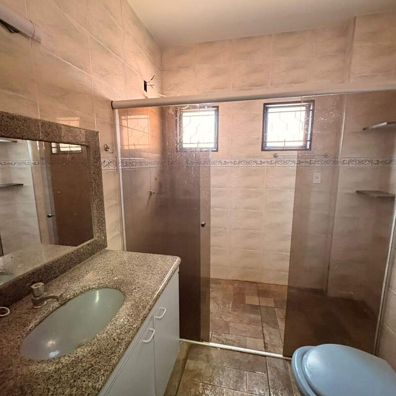 Casa para aluguel no Vila Fertiza: 