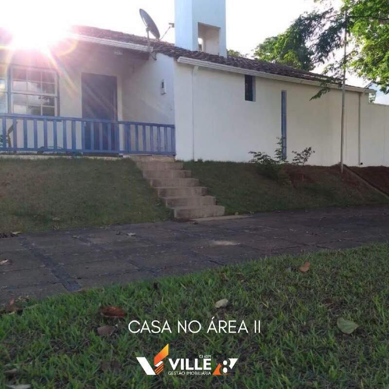 Casa à venda no Área II: 