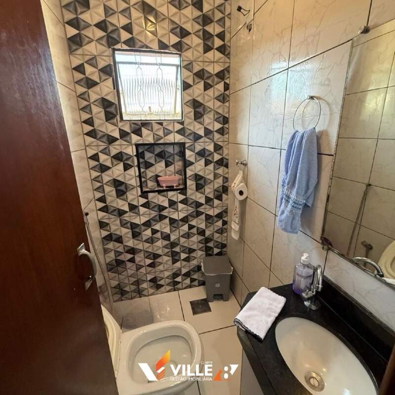 Casa à venda no Salomão Drumond: 