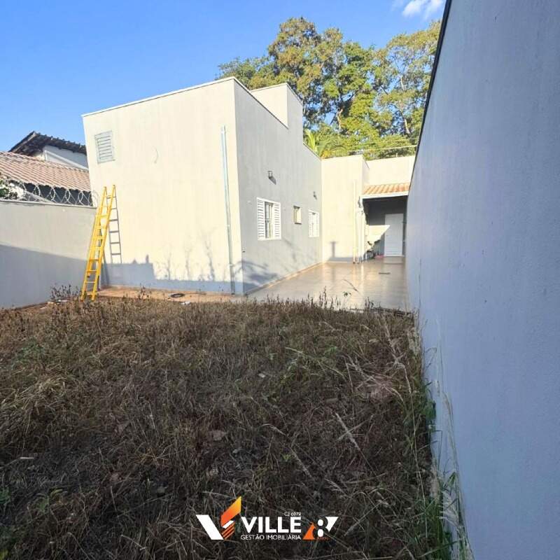 Casa à venda no Jardim Europa III: 