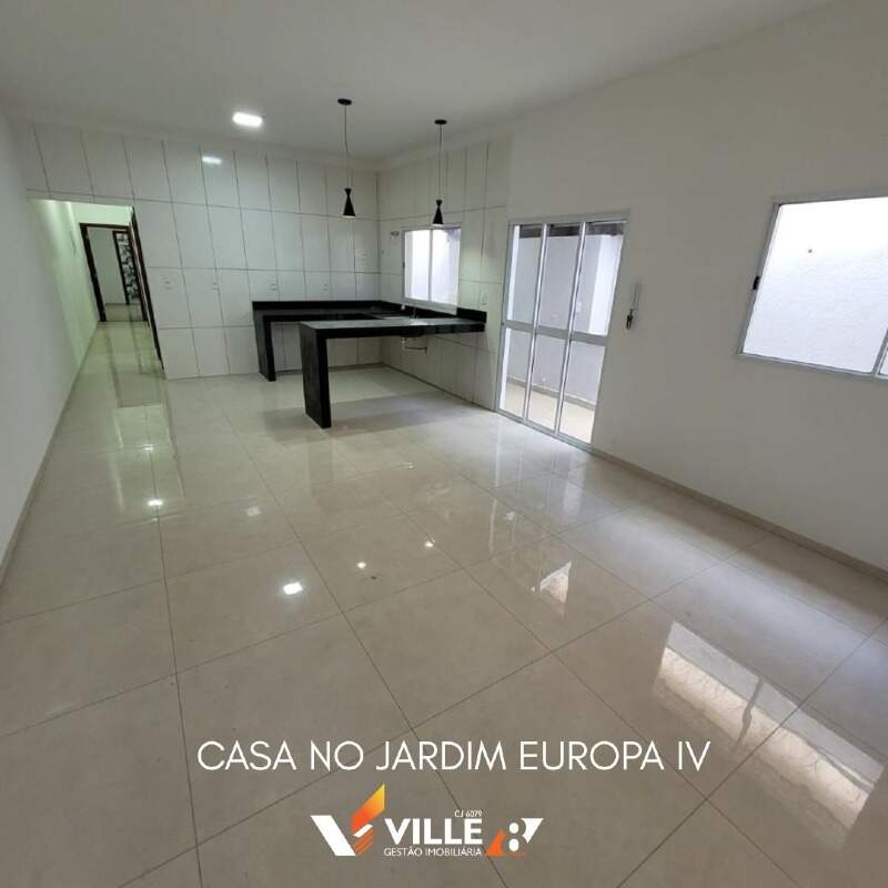 Casa à venda no Jardim Europa IV: 