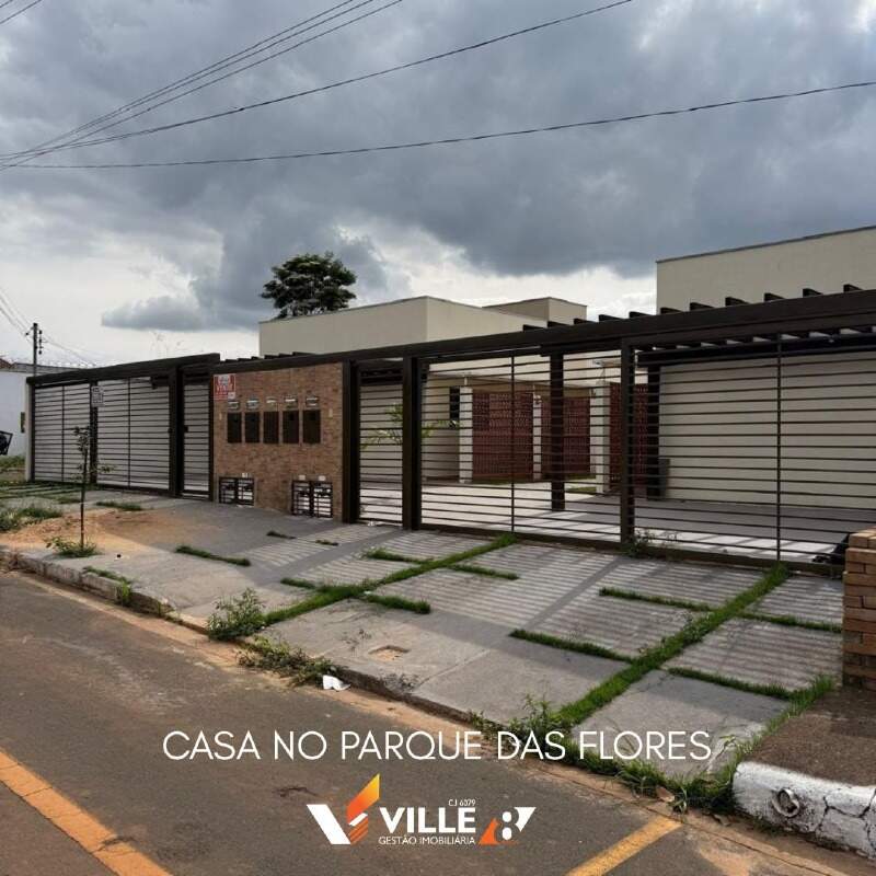 Casa à venda no Parque das Flores: 