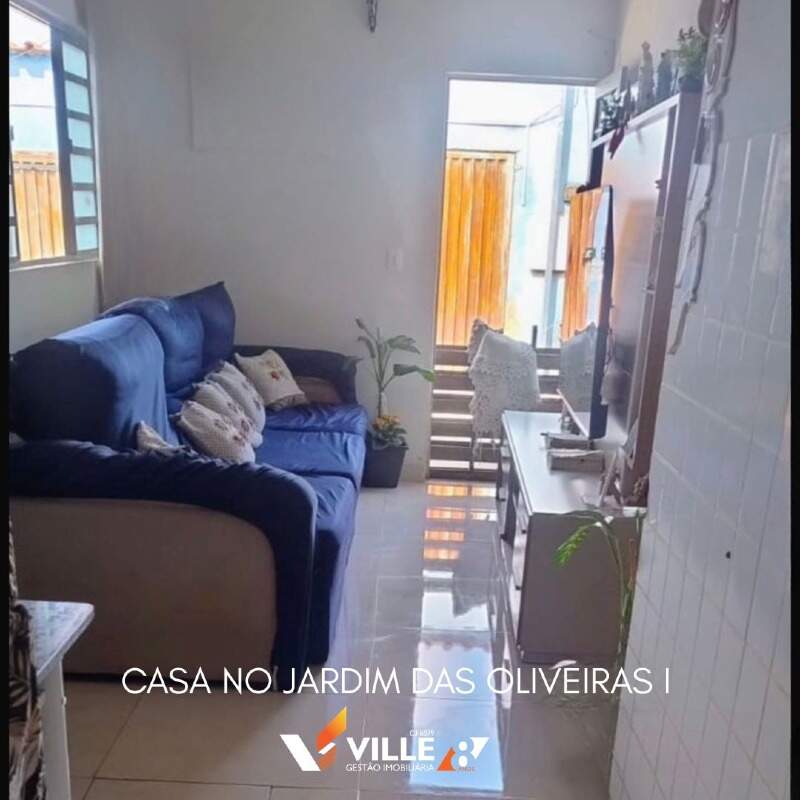 Casa à venda no Jardim das Oliveiras I : 
