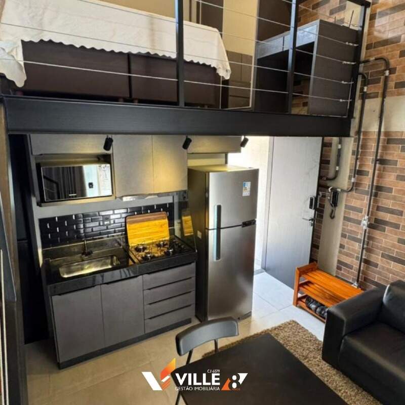 Flat à venda no Guilhermina Vieira Chaer: 