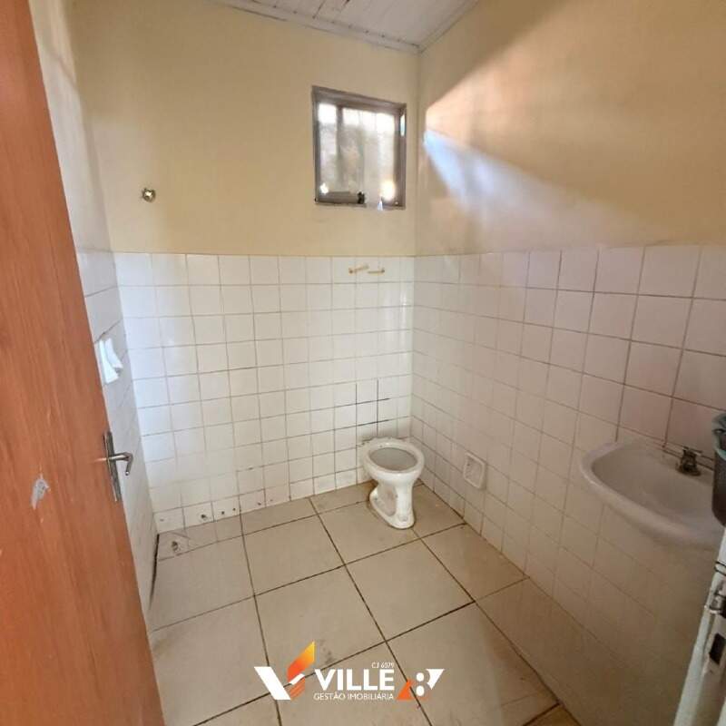 Casa à venda no Jardim das Oliveiras : 