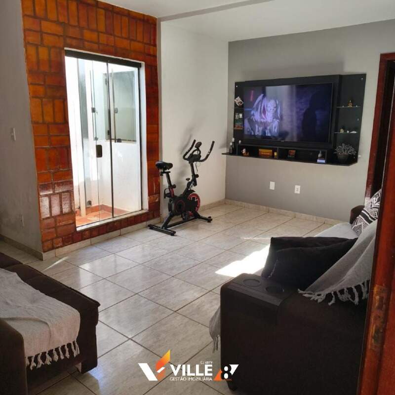 Casa à venda no Pão de Açúcar I : 
