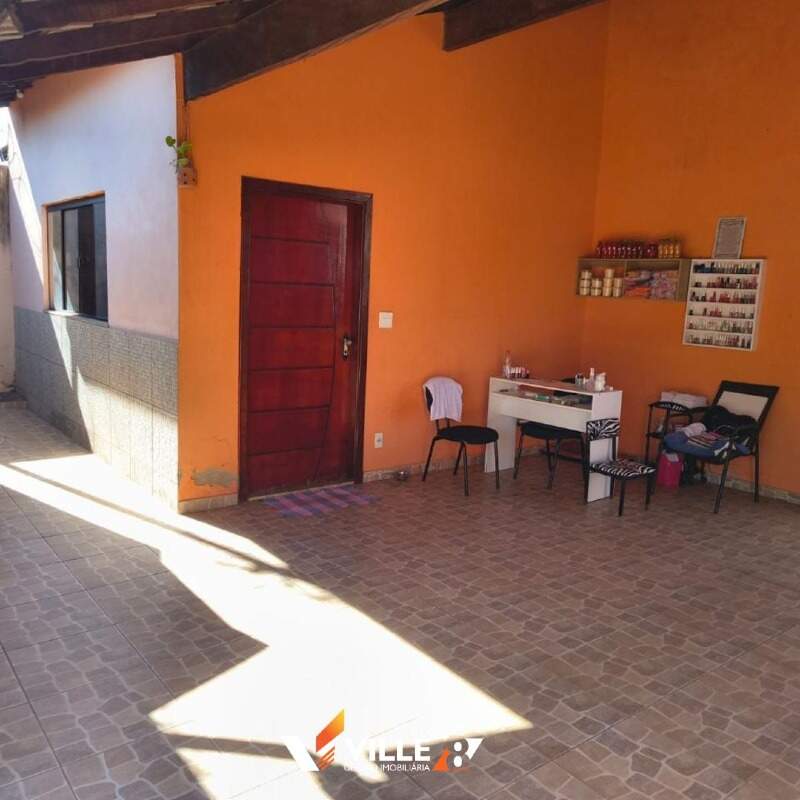 Casa à venda no Pão de Açúcar I : 