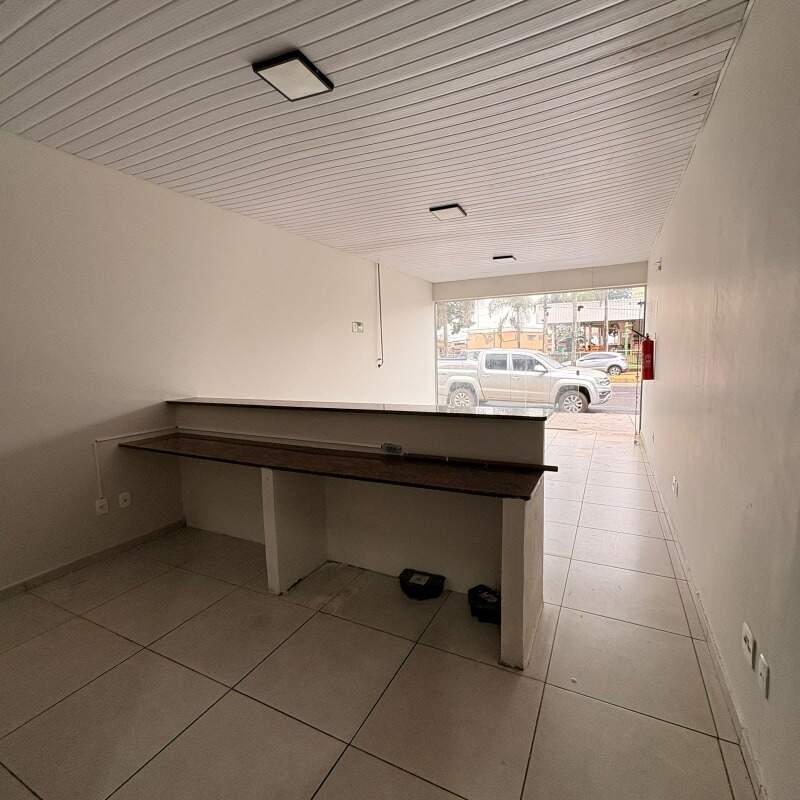 Sala para aluguel no Centro: 