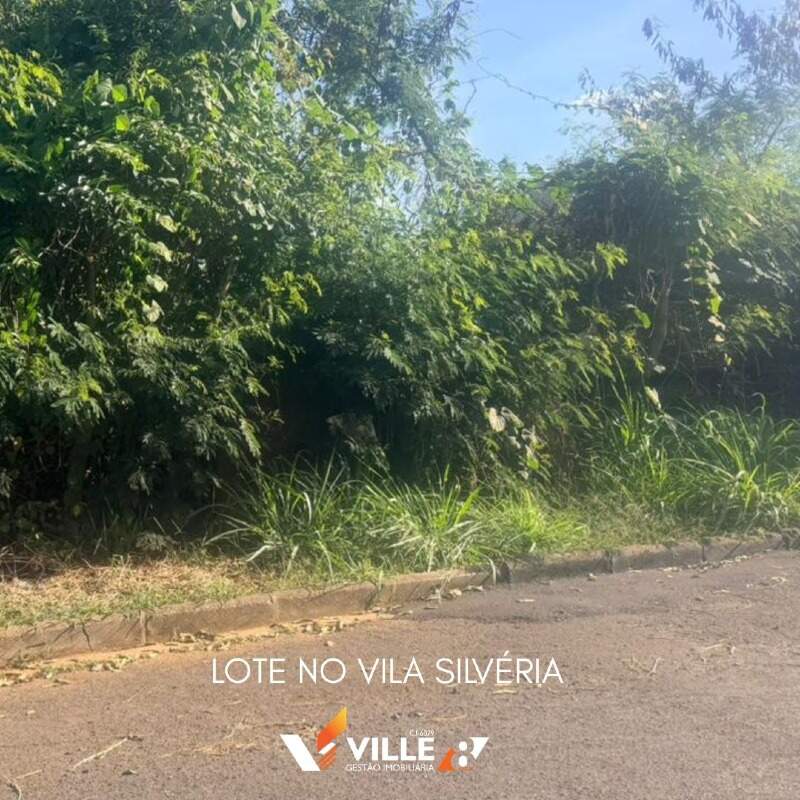 Lote à venda no Vila Silvéria: 