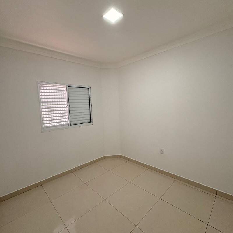Apartamento para aluguel no Recanto do Bosque: 