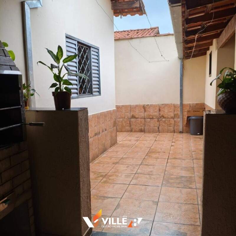 Casa à venda no Orozino Teixeira: 