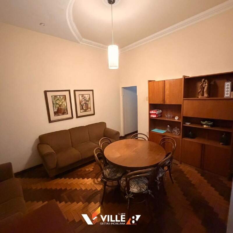 Apartamento à venda no Centro: 