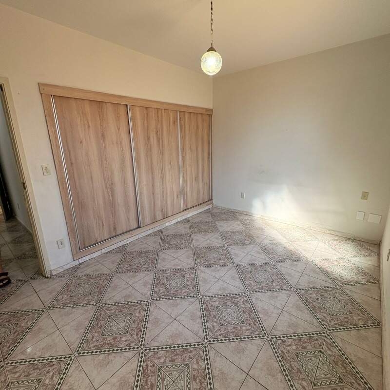 Casa para aluguel no Centro: 