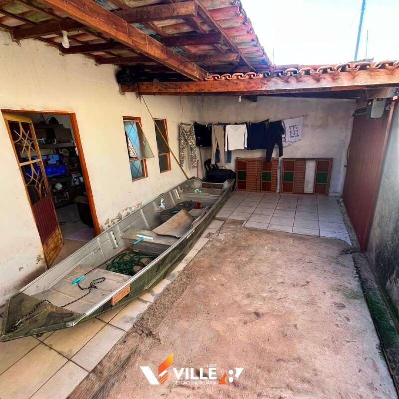 Casa à venda no Salomão Drumond: 
