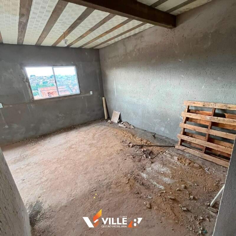 Casa à venda no Armando Santos: 