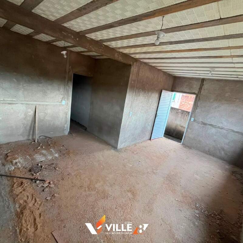Casa à venda no Armando Santos: 