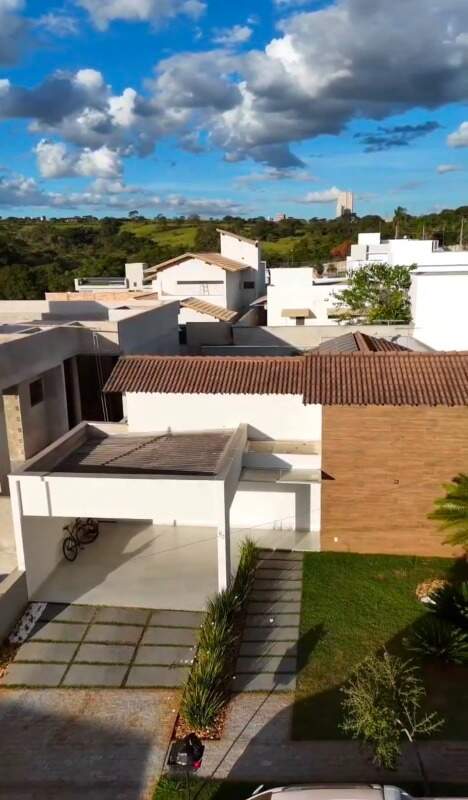 Casa à venda no Condomínio Villagio I: 