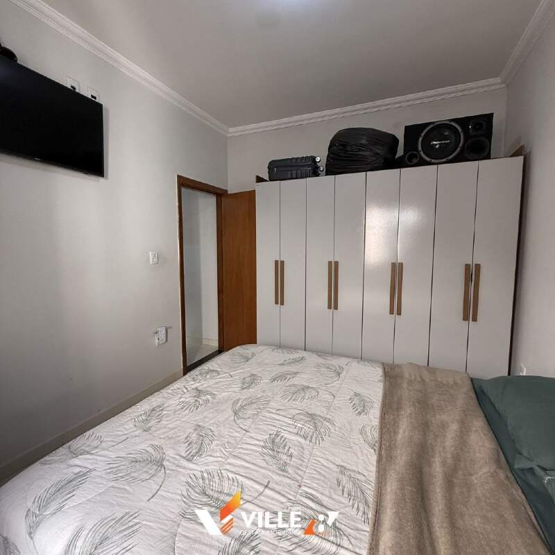 Casa à venda no Camuá : 