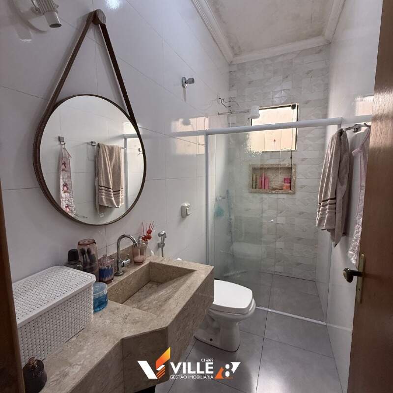 Casa à venda no Camuá : 