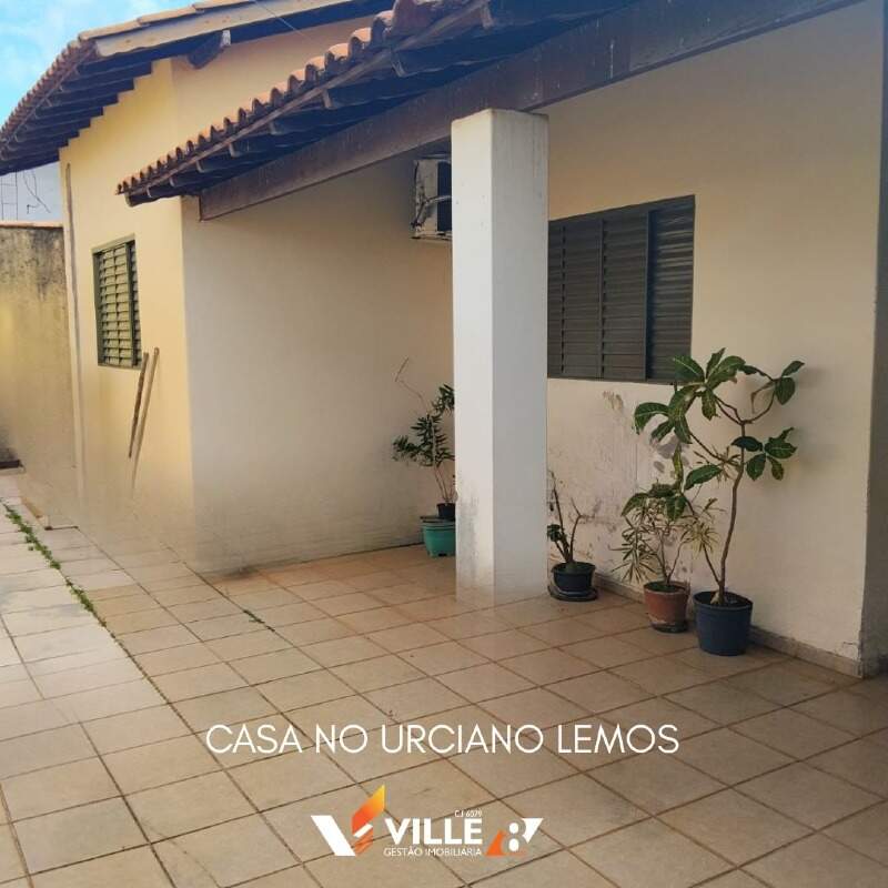 Casa à venda no Urciano Lemos: 