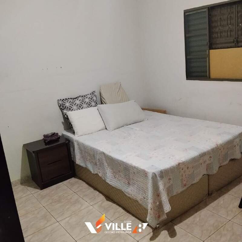 Casa à venda no Urciano Lemos: 