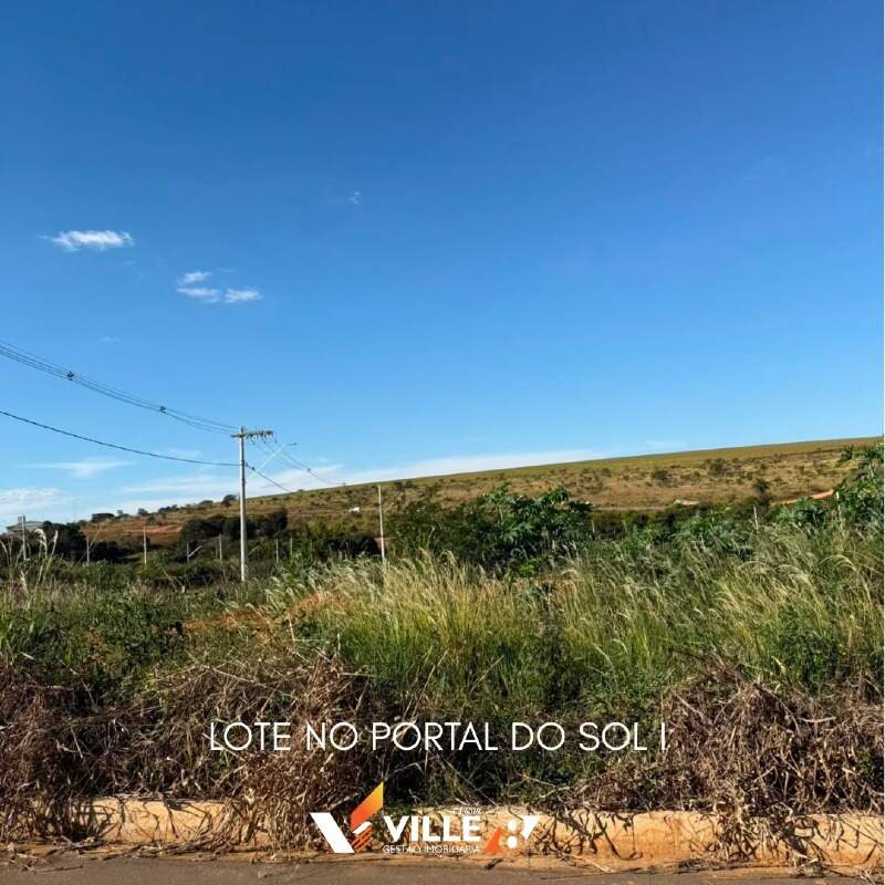 Lote à venda no Portal do Sol I: 