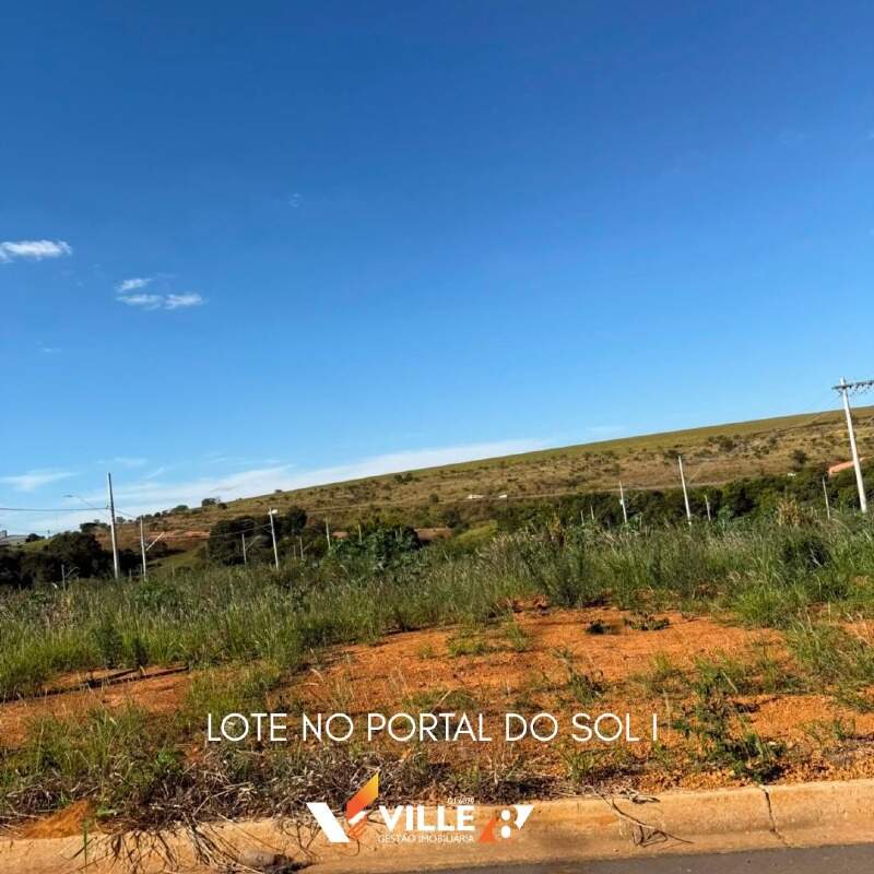 Lote à venda no Portal do Sol I: 