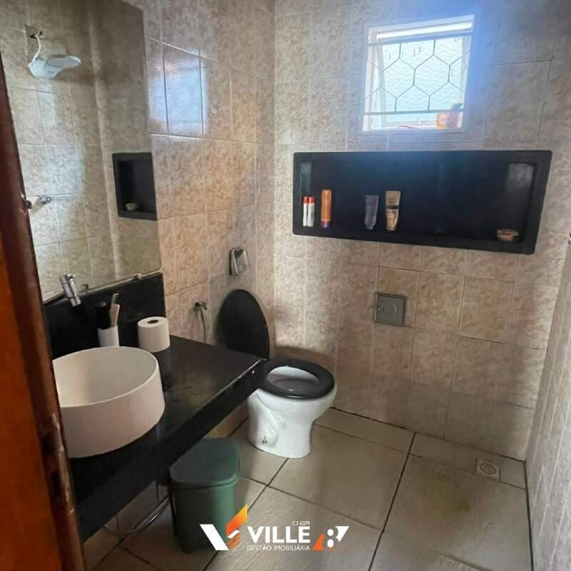 Casa à venda no Centro: 