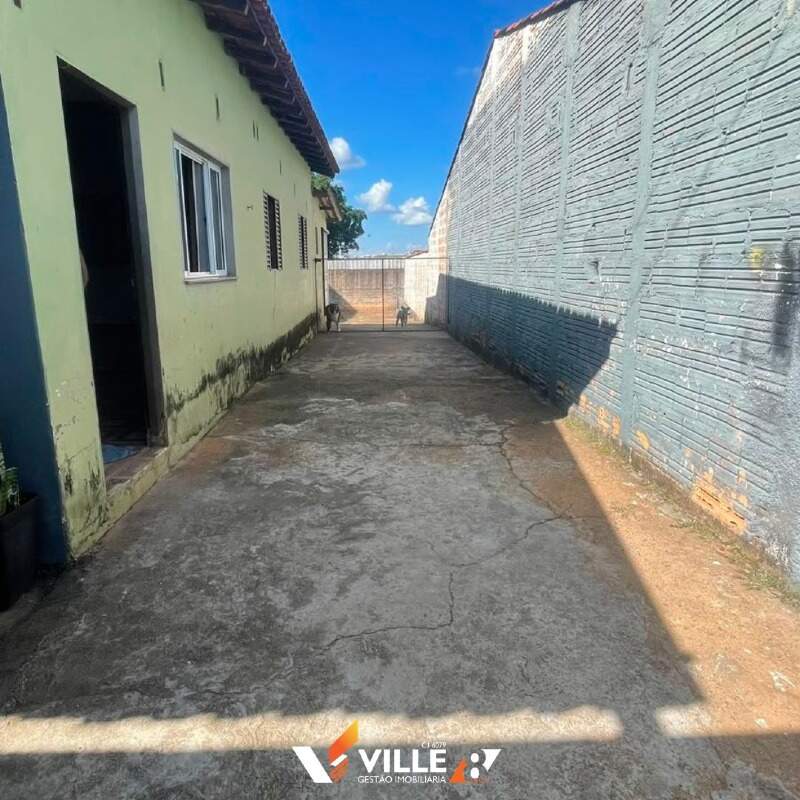 Casa à venda no Centro: 