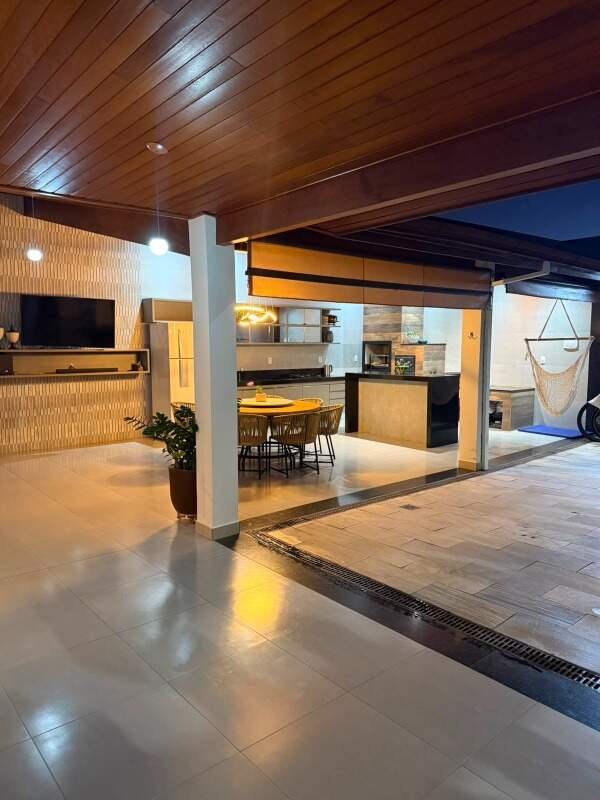 Casa à venda no Condomínio Quintas do Lago: 