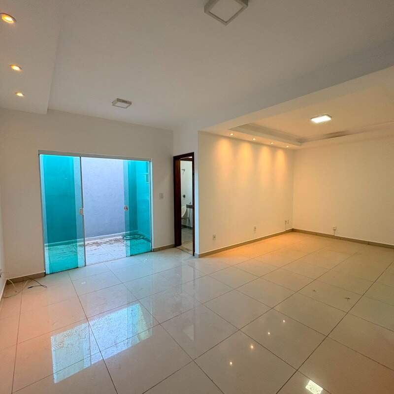 Casa para aluguel no Loteamento Fenícia: 