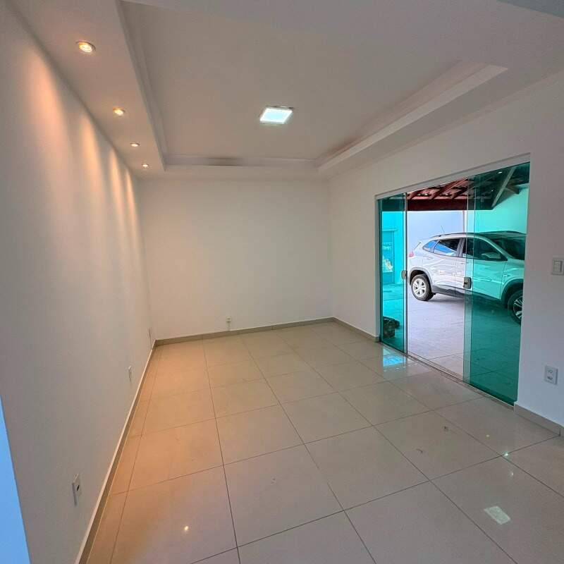 Casa para aluguel no Loteamento Fenícia: 