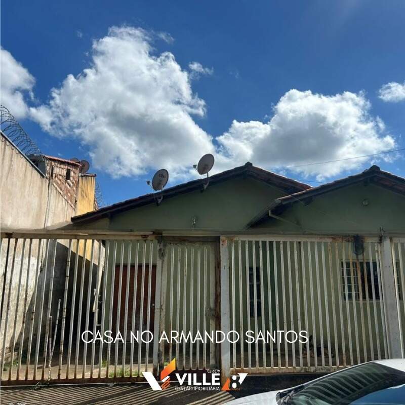 Casa à venda no Armando Santos: 
