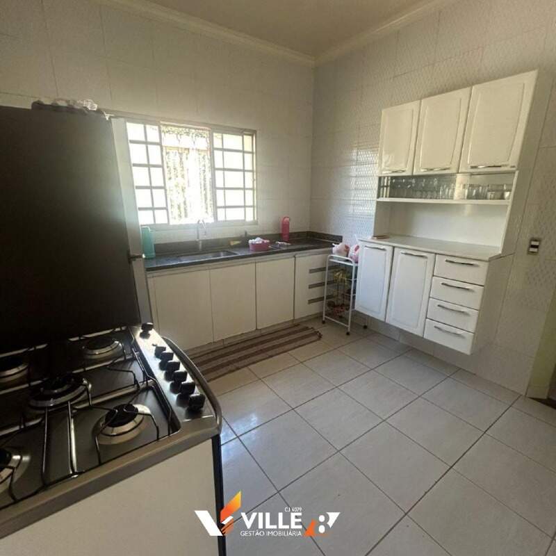 Casa à venda no Armando Santos: 