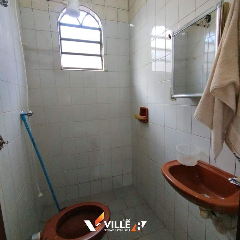 Casa à venda no Domingos Zema: 