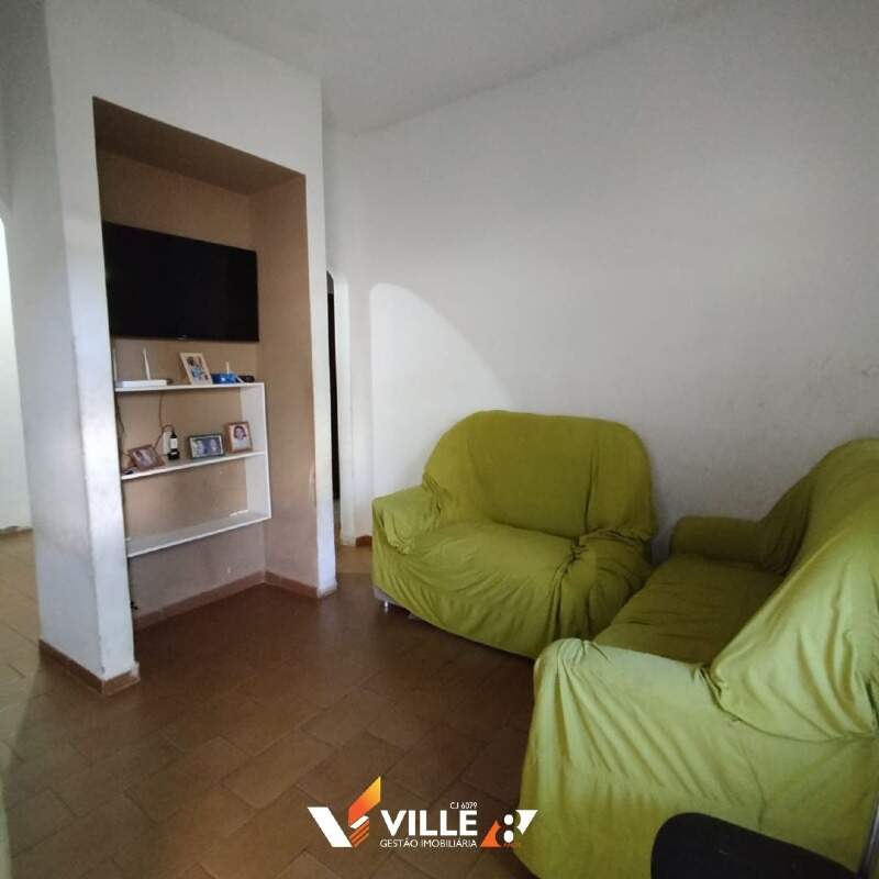 Casa à venda no Domingos Zema: 