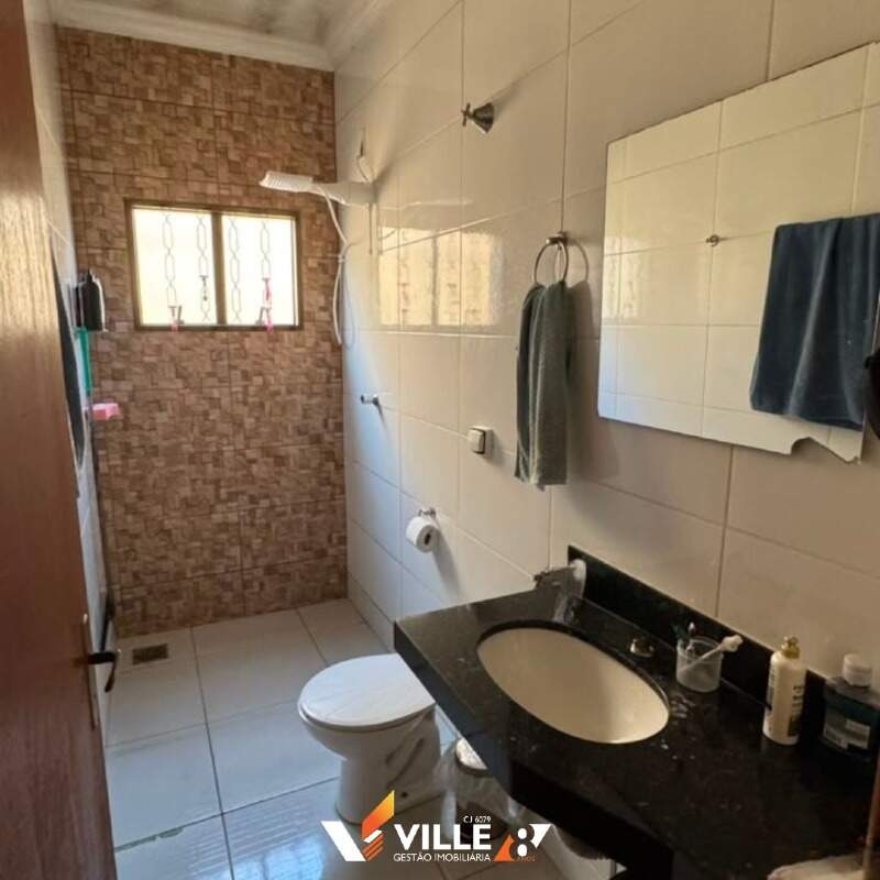 Casa à venda no Jardim Espanha : 