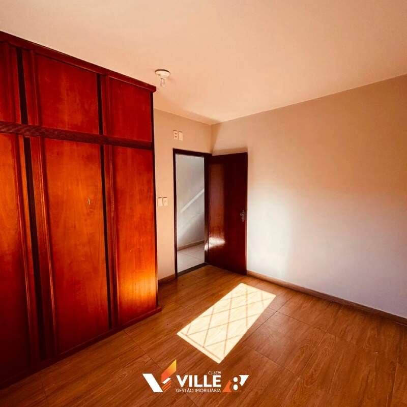 Casa à venda no Mangueira II: 