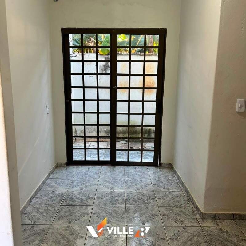 Casa à venda no Vila João Ribeiro: 
