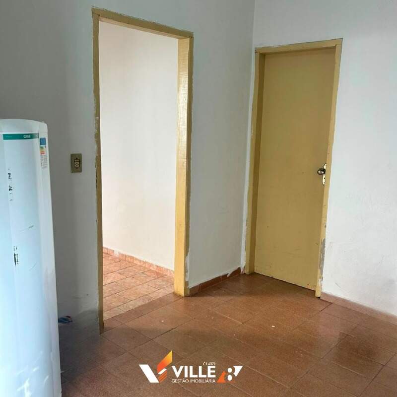 Casa à venda no Vila João Ribeiro: 