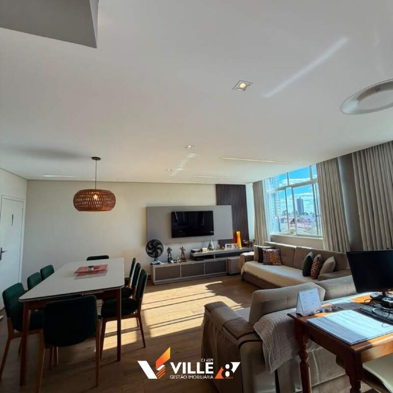 Apartamento à venda no Centro: 